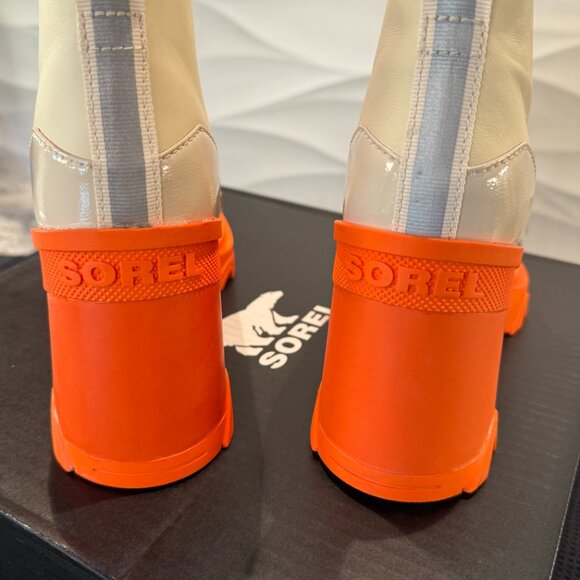 SOREL Brex™ Heel Zip Off-white Leather, /Orange Bottom Size 9.5 (worn twice) - Picture 2 of 10